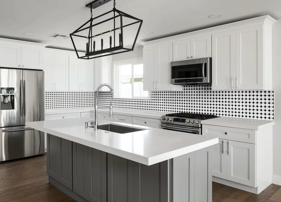 Satori Hudson Brilliant White and Black 12-in x 12-in Matte Porcelain Mosaic Floor and Wall Tile (0.91-sq. ft/ Piece), photo 5 of 9