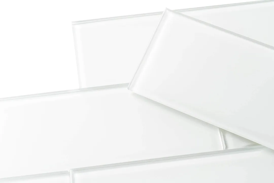Giorbello Classic Premium White 3-in x 9-in Glossy Glass Subway Wall Tile (5-sq. ft/ Carton), photo 2 of 8