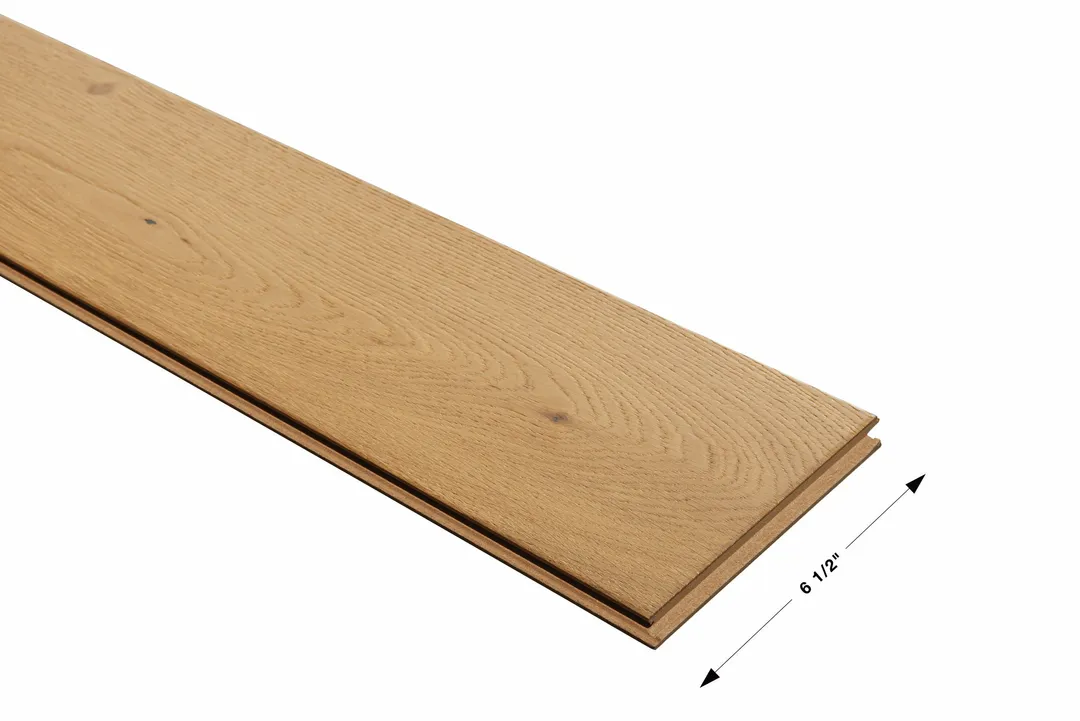 Villa Barcelona Cordoba White oak 3/8-in T x 6-1/2-in W Water Resistant Wirebrushed Engineered Hardwood Flooring ( 23.64-sq ft / Carton ), photo 4 of 6