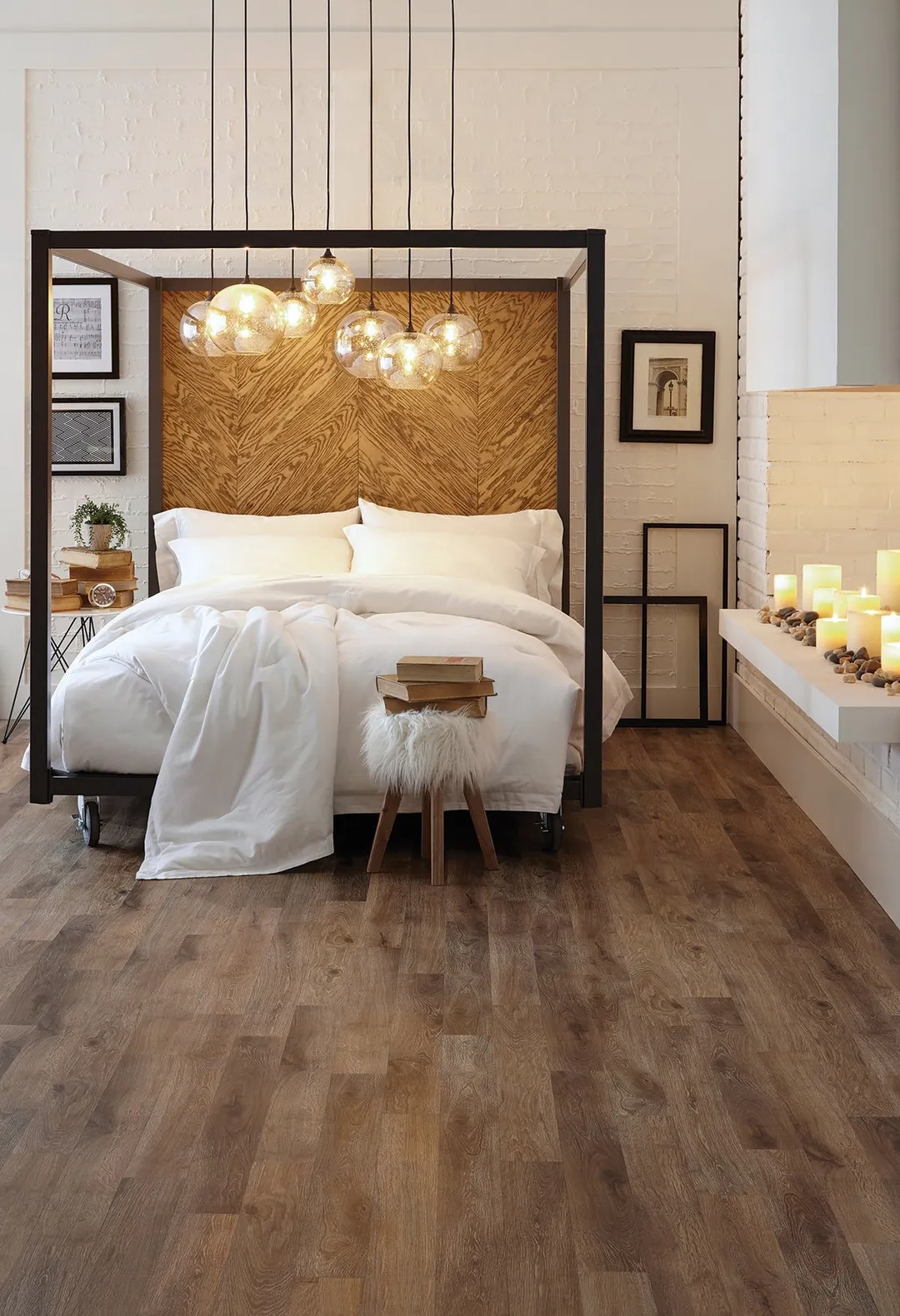 Style Selections Safari 4-in W x 36-in L x 2-mm Water-Resistant Peel-and-Stick Vinyl Plank Flooring (1-sq ft), photo 5 of 8