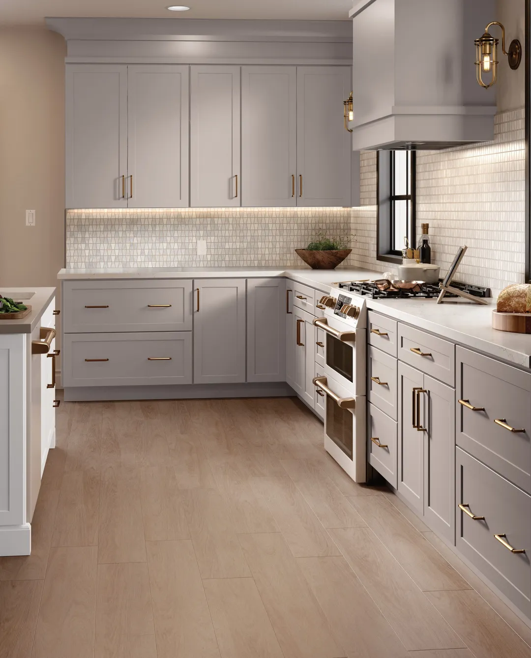Diamond Express Jamestown 36-in W x 34.5-in H x 24-in D Cloud Gray Lazy Susan Corner Base Fully Assembled Plywood Cabinet (Recessed Panel Shaker Style), photo 3 of 8
