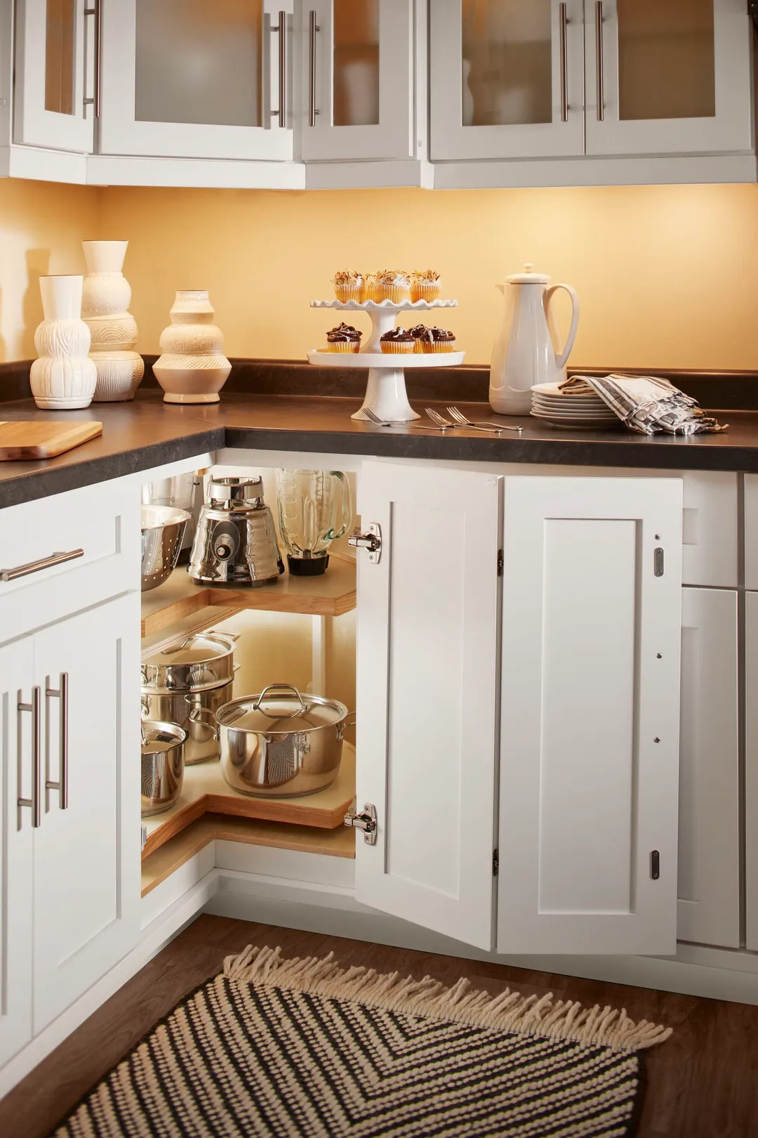 Valleywood Cabinetry Proper Gray 24-in W x 36-in H x 24-in D Proper Gray Birch Diagonal Corner Wall Ready To Assemble Plywood Cabinet (Flat Panel Shaker Style), photo 5 of 9