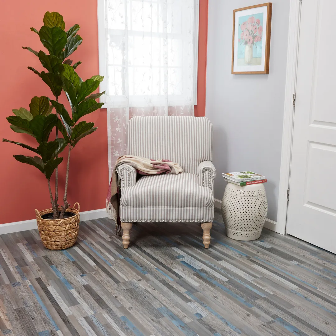 Lucida USA BaseCore Quilt 6-in W x 36-in L x 2-mm Waterproof Peel-and-Stick Luxury Vinyl Plank Flooring, 12-mil Wear Layer (54-sq ft Carton), photo 5 of 8