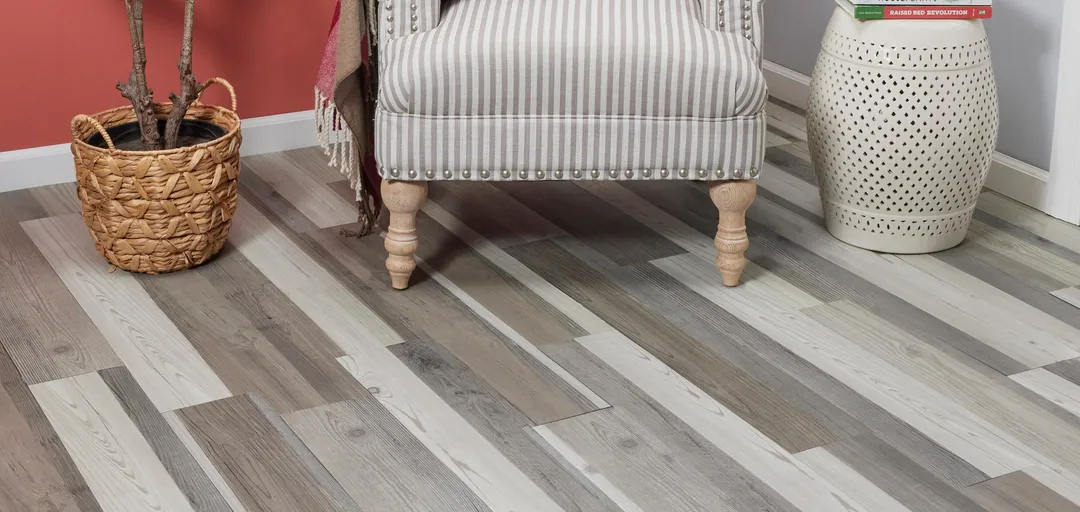 Lucida USA BaseCore Reclaimed 6-in W x 36-in L x 2-mm Waterproof Peel-and-Stick Luxury Vinyl Plank Flooring, 12-mil Wear Layer (54-sq ft Carton), photo 4 of 8