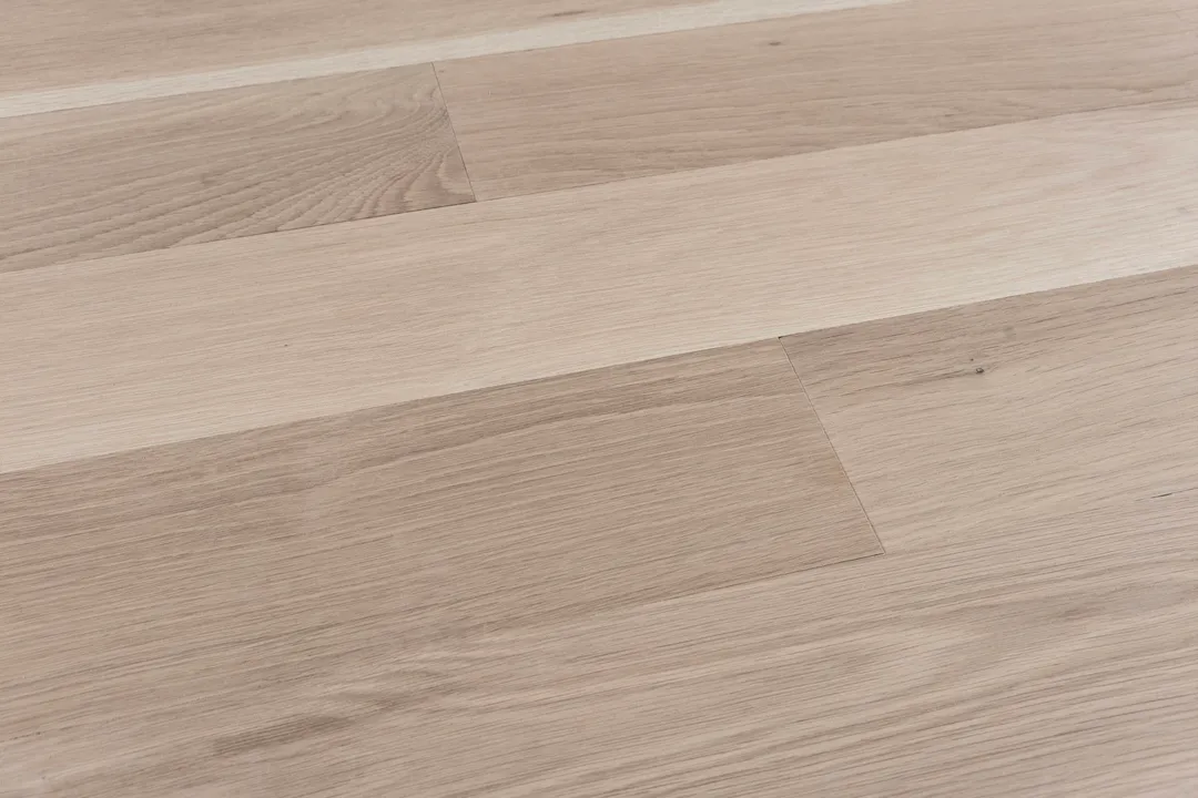 allen + roth CENTURY FLOORING Unfinished Select White oak 5/8-in T x 7-in W Smooth/Traditional Engineered Hardwood Flooring ( 20.66-sq ft / Carton ), photo 3 of 3
