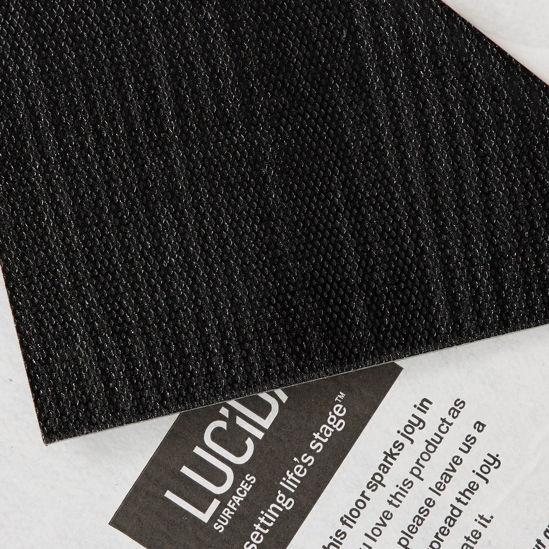 Lucida USA BaseCore Nero Black 12-mil x 6-in W x 36-in L Waterproof Peel and Stick Vinyl Plank Flooring (54-sq ft/ Carton), photo 3 of 19