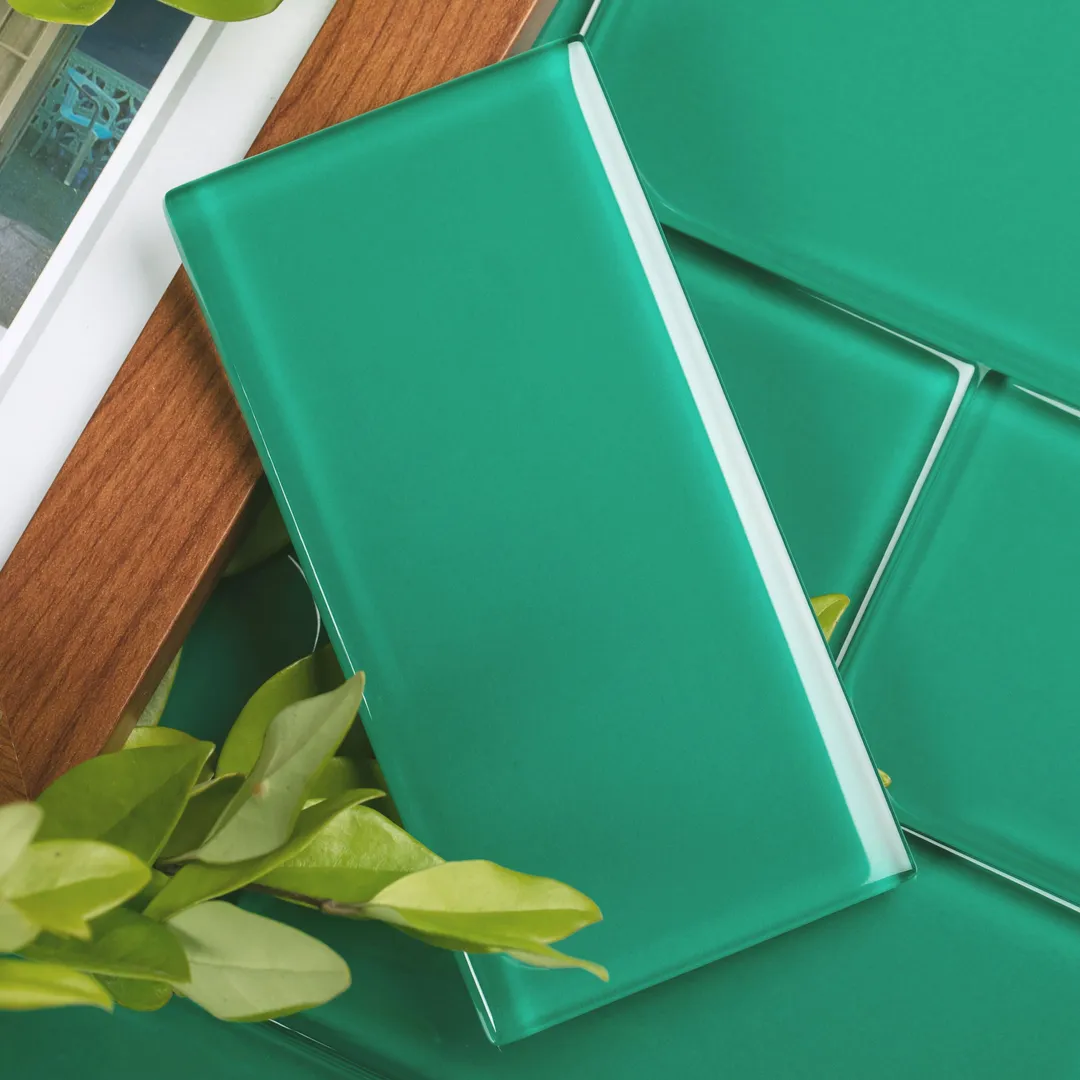 Giorbello (Sample) 3x6 Glass Subway Tiles Emerald Green 3-in x 6-in Glossy Glass Brick Subway Wall Tile, photo 2 of 6