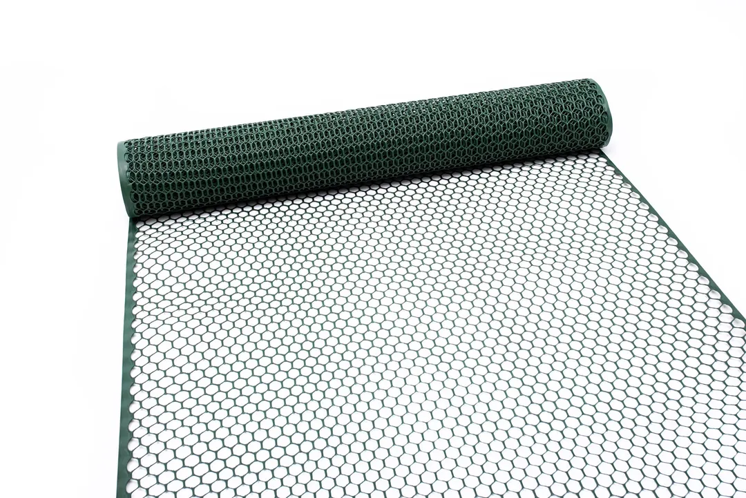 Tenax 25-ft x 3-ft Green Hdpe Extruded Mesh Rolled Fencing with Mesh Size 1/4-in x 1/4-in, photo 6 of 8