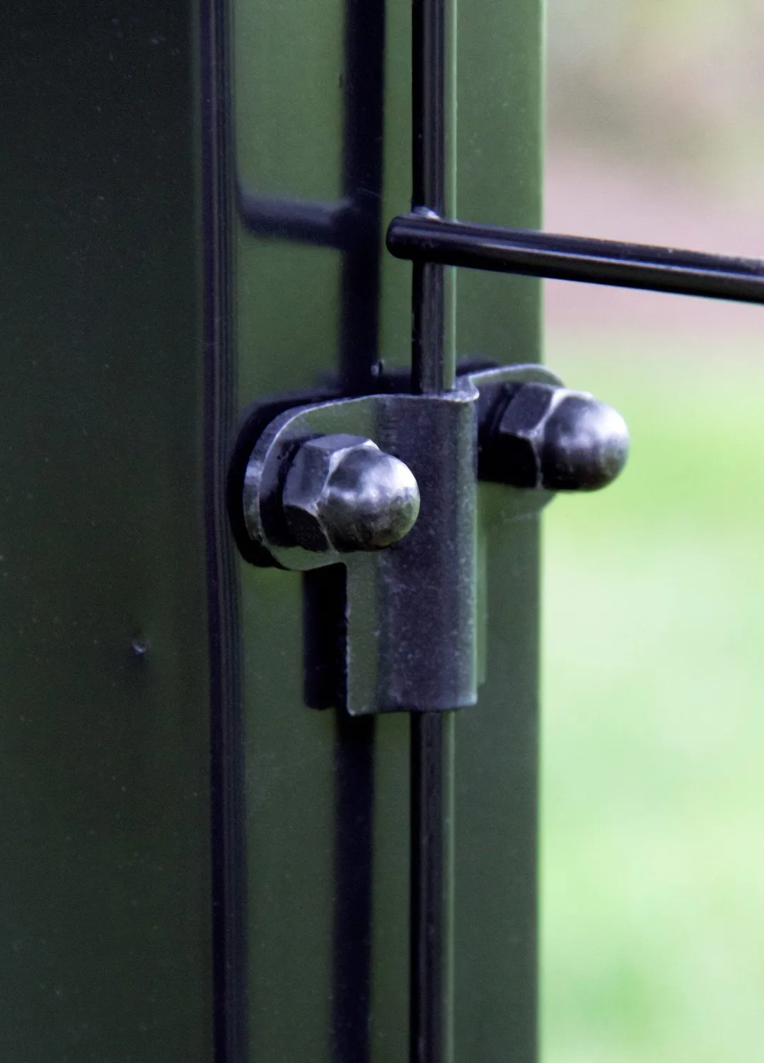Ironcraft Accessory 3-in Black Powder Coated Metal Fence Mounting Bracket For Metal Fence, photo 6 of 6