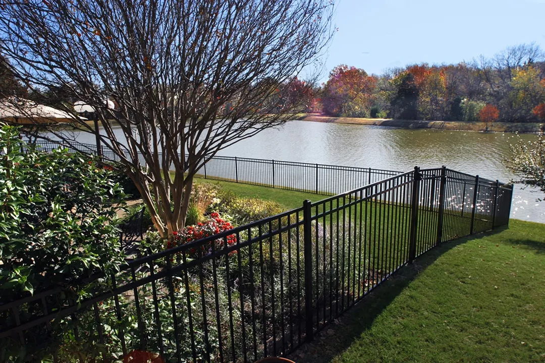 Fortress Building Products Versai 5-ft H x 8-ft W Gloss Black Steel Spaced Picket Flat-top Privacy Fence Panel, photo 6 of 7