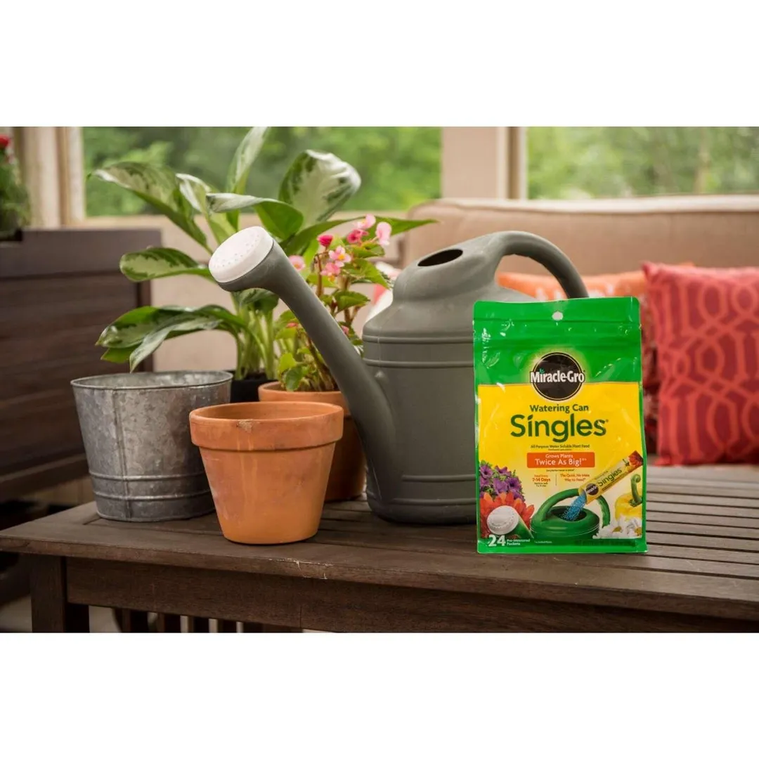 Miracle-Gro Powder All Purpose Plant Food 24 pk, photo 3 of 8