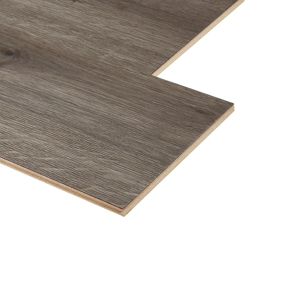 Pergo TimberCraft +WetProtect Ruxin Oak Waterproof Laminate Flooring, photo 22 of 25
