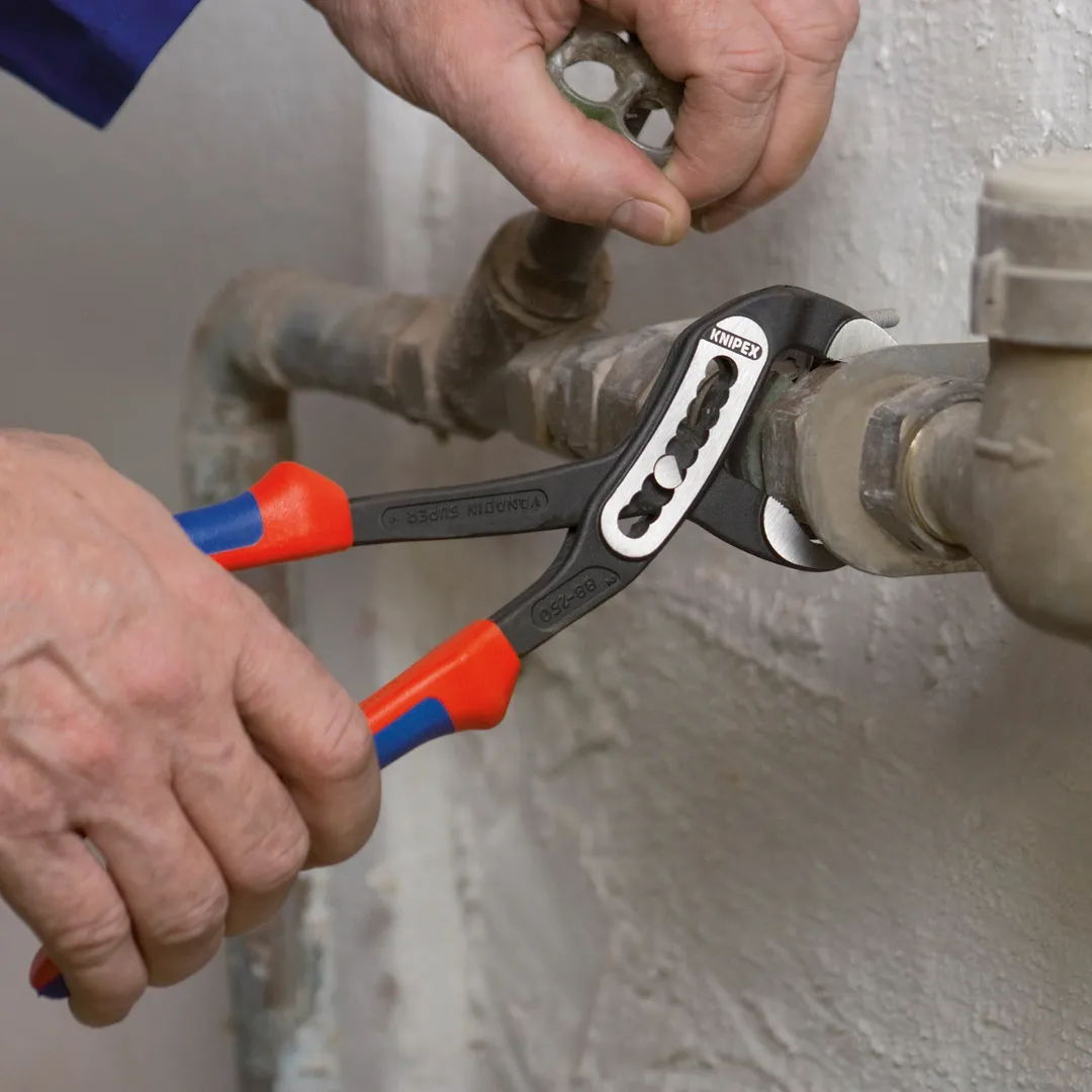 KNIPEX 10.1-in V-Jaw Tongue-and-Groove Pliers, photo 3 of 4