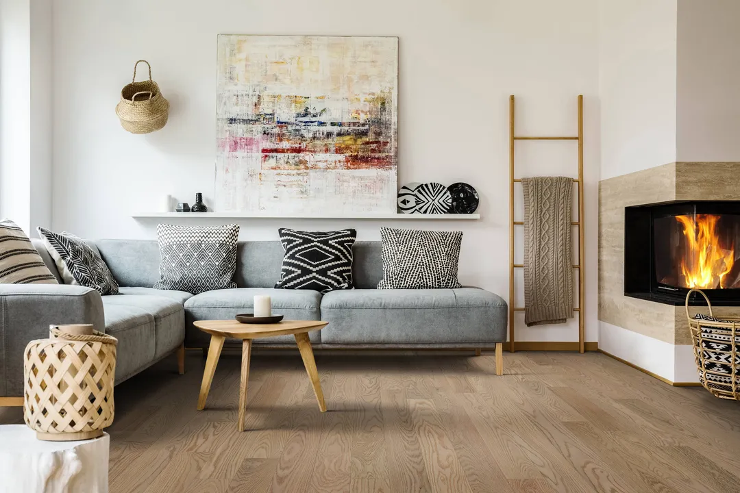 Green Leaf Sandy Beige Oak 3/4-in T x 5-in W Smooth/Traditional Solid Hardwood Flooring ( 20-sq ft / Carton ), photo 2 of 5