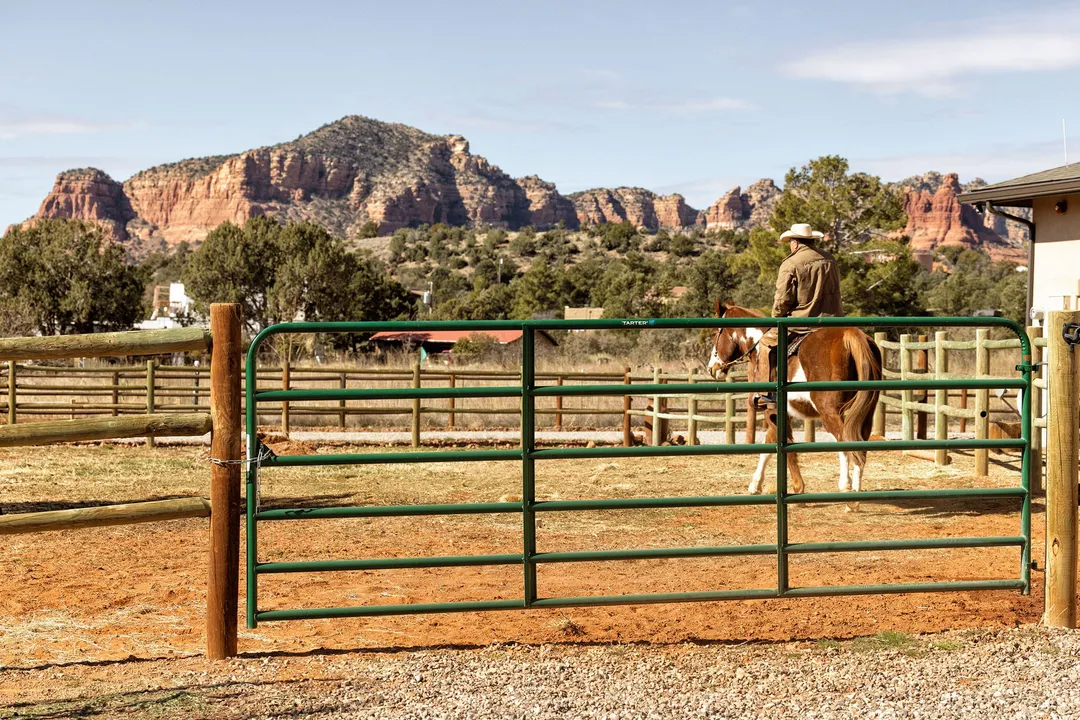 Tarter 4-ft H x 18-ft W Green Powder Over E-coat Steel Farm Corral Fence Gate, photo 4 of 5