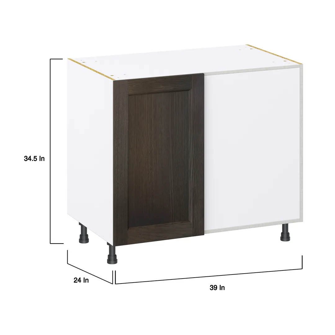 Hugo&Borg Montclaire 39-in W x 34.5-in H x 25-in D Wood Blind Corner Base Fully Assembled Cabinet (Recessed Panel Shaker Style), photo 4 of 11