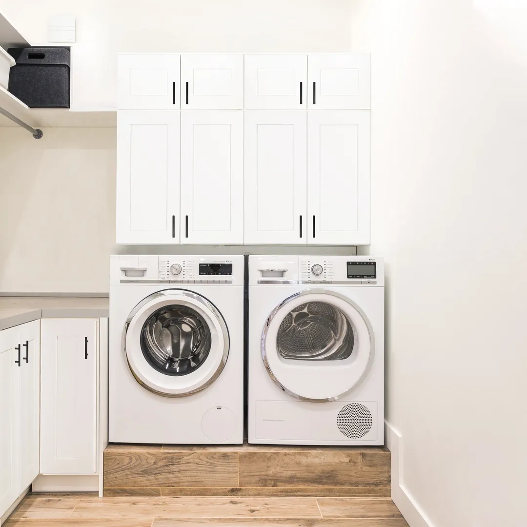 Design House Brookings 30-in W x 15-in H x 12-in D White Maple Wall Fully Assembled Plywood Cabinet (Recessed Panel Shaker Door Style), photo 6 of 20