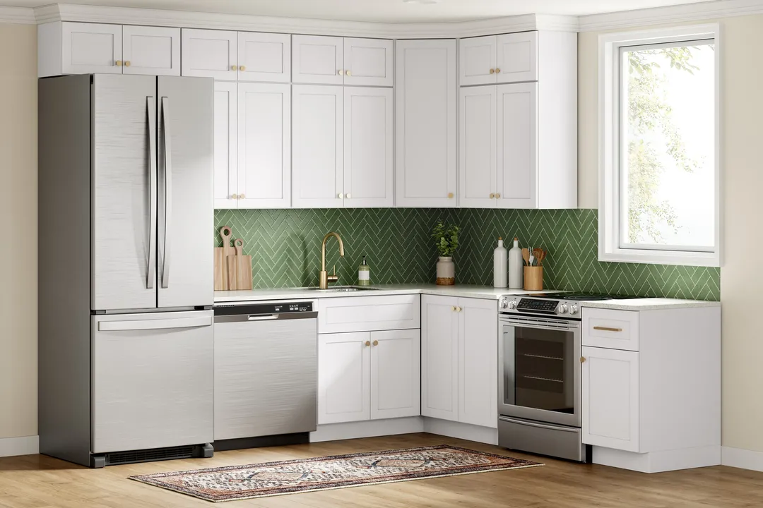 Whalen CLICK-IT Enfield 30-in W x 30-in H x 12-in D Classic White Birch Wall Ready To Assemble Plywood Cabinet (Raised Panel Shaker Door Style), photo 8 of 14