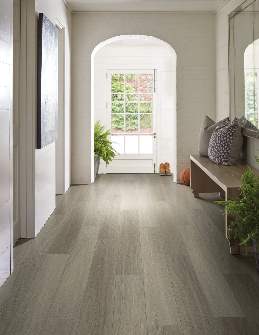 Shaw Brillance Plus President Oak Gray 12-mil x 7-in W x 48-in L Waterproof Interlocking Luxury Vinyl Plank Flooring (23.64-sq ft/ Carton), photo 4 of 6