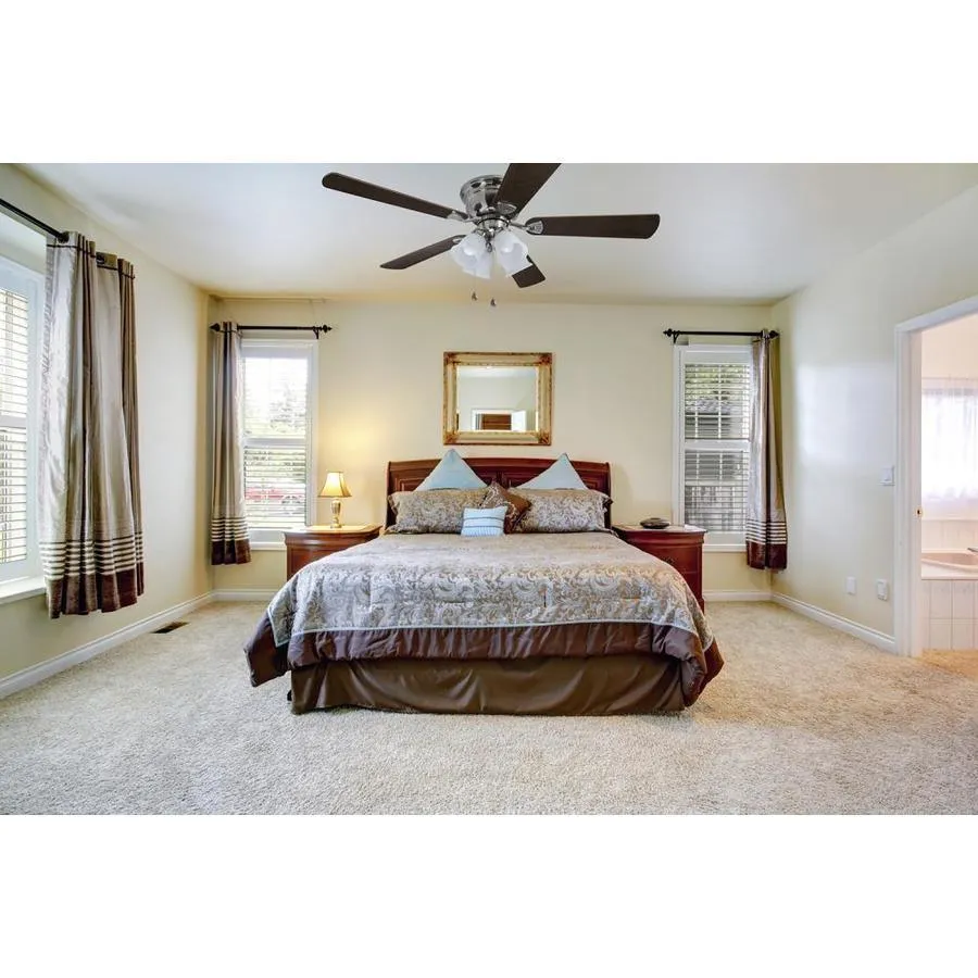 Harbor Breeze Centreville 52-in Brushed Nickel LED Indoor Flush Mount Ceiling Fan with Light, 5-Blade, photo 8 of 17