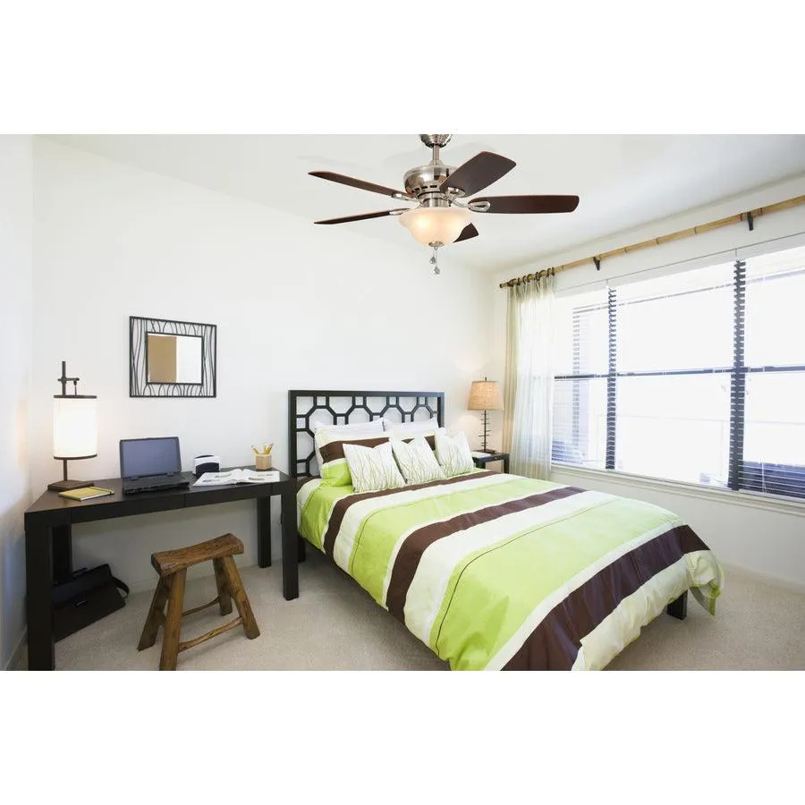 Harbor Breeze Sage Cove 44-in Satin Nickel Incandescent Indoor Ceiling Fan with Light (5-Blade), photo 2 of 14