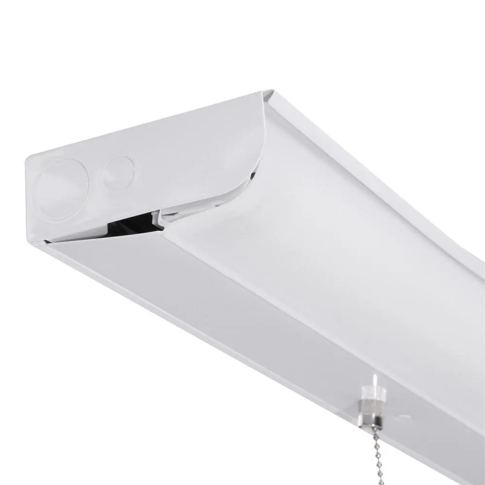 1-Light White Fluorescent Ceiling Closet Flushmount, photo 4 of 4