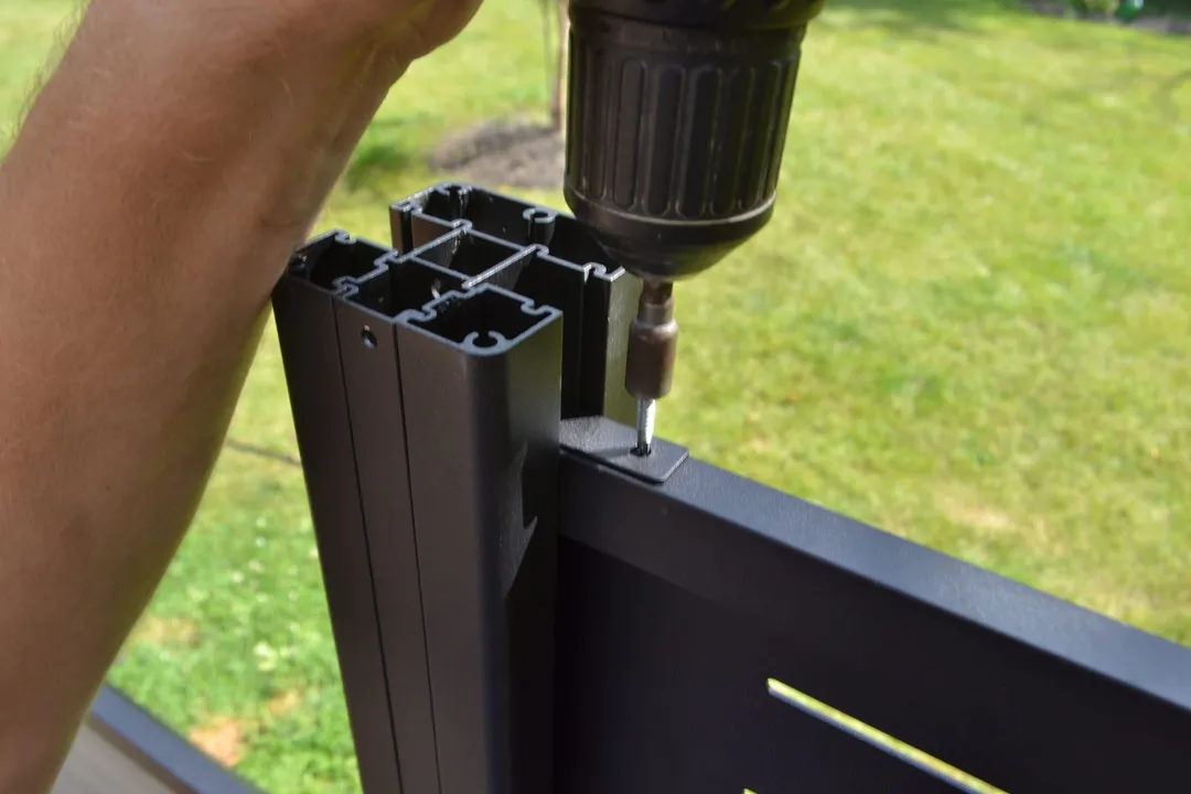 Infinity Euro 71-in Black Metal Fence Mounting Bracket For Composite Fence, photo 4 of 5