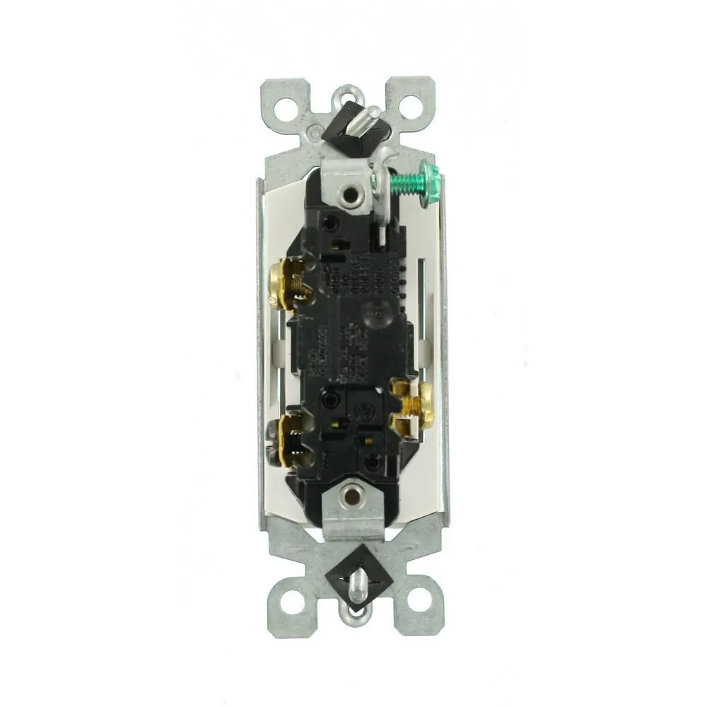 Decora 15 Amp 3-Way Illuminated Switch, White, photo 4 of 5