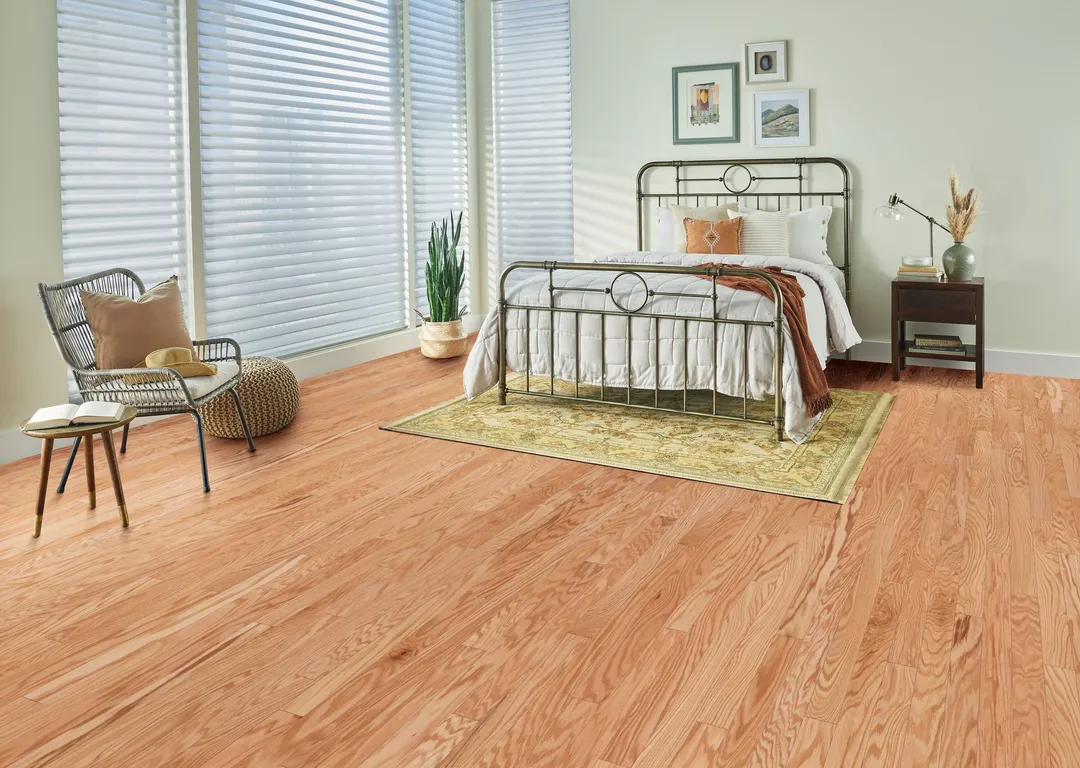 Bruce Frisco Natural Oak 3/8-in T x 3-in W Smooth/Traditional Engineered Hardwood Flooring ( 22-sq ft / Carton ), photo 2 of 12