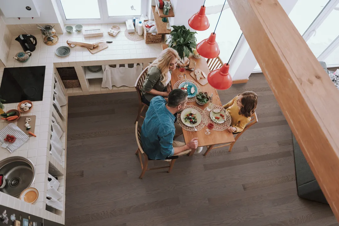 Shaw Axiom Oak Borgia Red oak 1/2-in T x 5-in W Water Resistant Smooth/Traditional Engineered Hardwood Flooring ( 19.72-sq ft / Carton ), photo 2 of 7