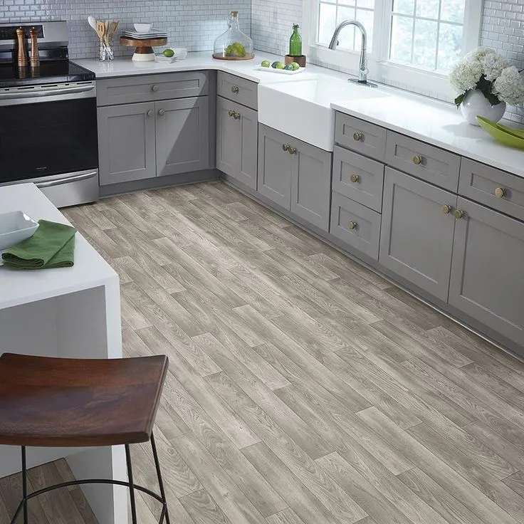 Mohawk 12-ft W Cut-to-Length Willow Lake Oak Wood Look Low-Gloss Finish Sheet Vinyl, photo 2 of 3