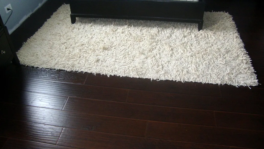 BuildDirect Hickory Ebony 12mm 48" X 6.37" Laminate Flooring (21.32sq. ft. per box), photo 2 of 10