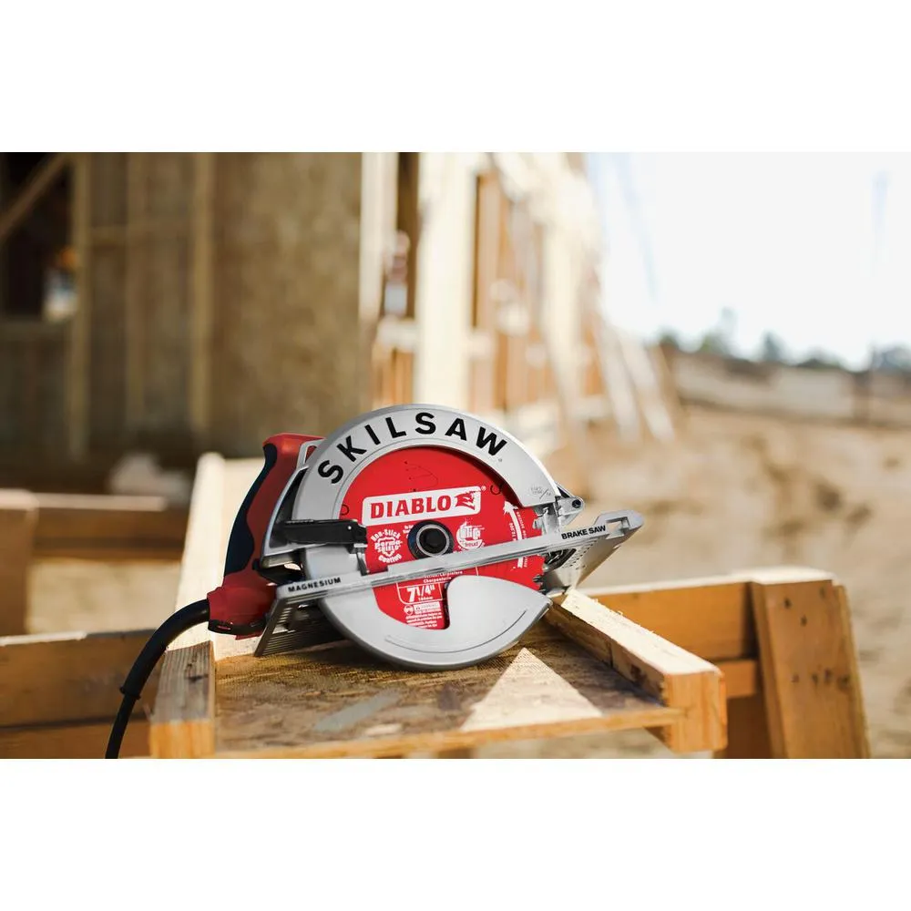 SKILSAW 7-1/4 in. 15 Amp Corded Electric Magnesium Side Winder Circular Saw with Brake with 24-Tooth Diablo Carbide Blade, photo 6 of 7