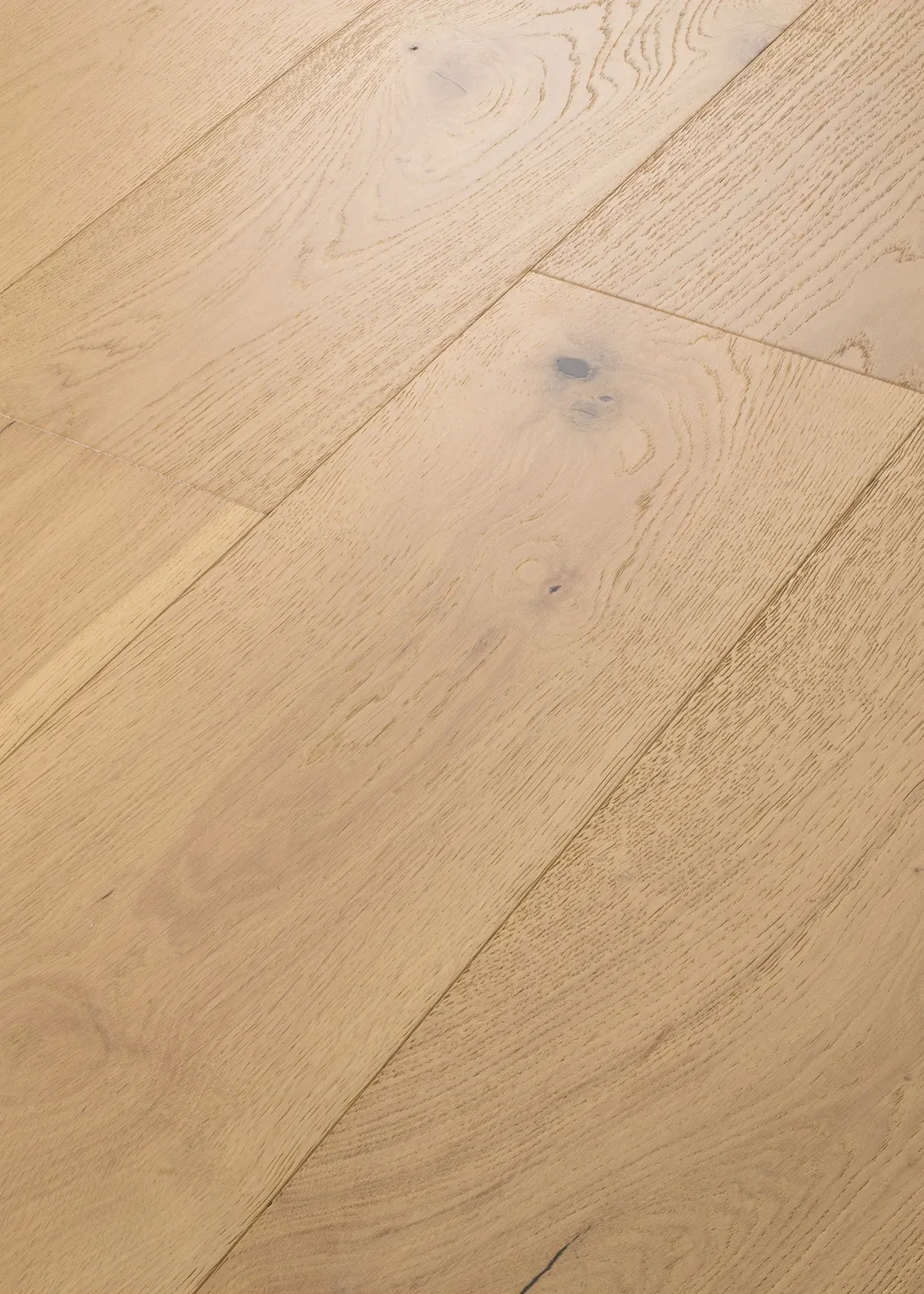 Shaw Balladry 9.5 Sunset Park White oak 5/8-in T x Variable W Wirebrushed Engineered Hardwood Flooring ( 28.42-sq ft / Carton ), photo 4 of 7