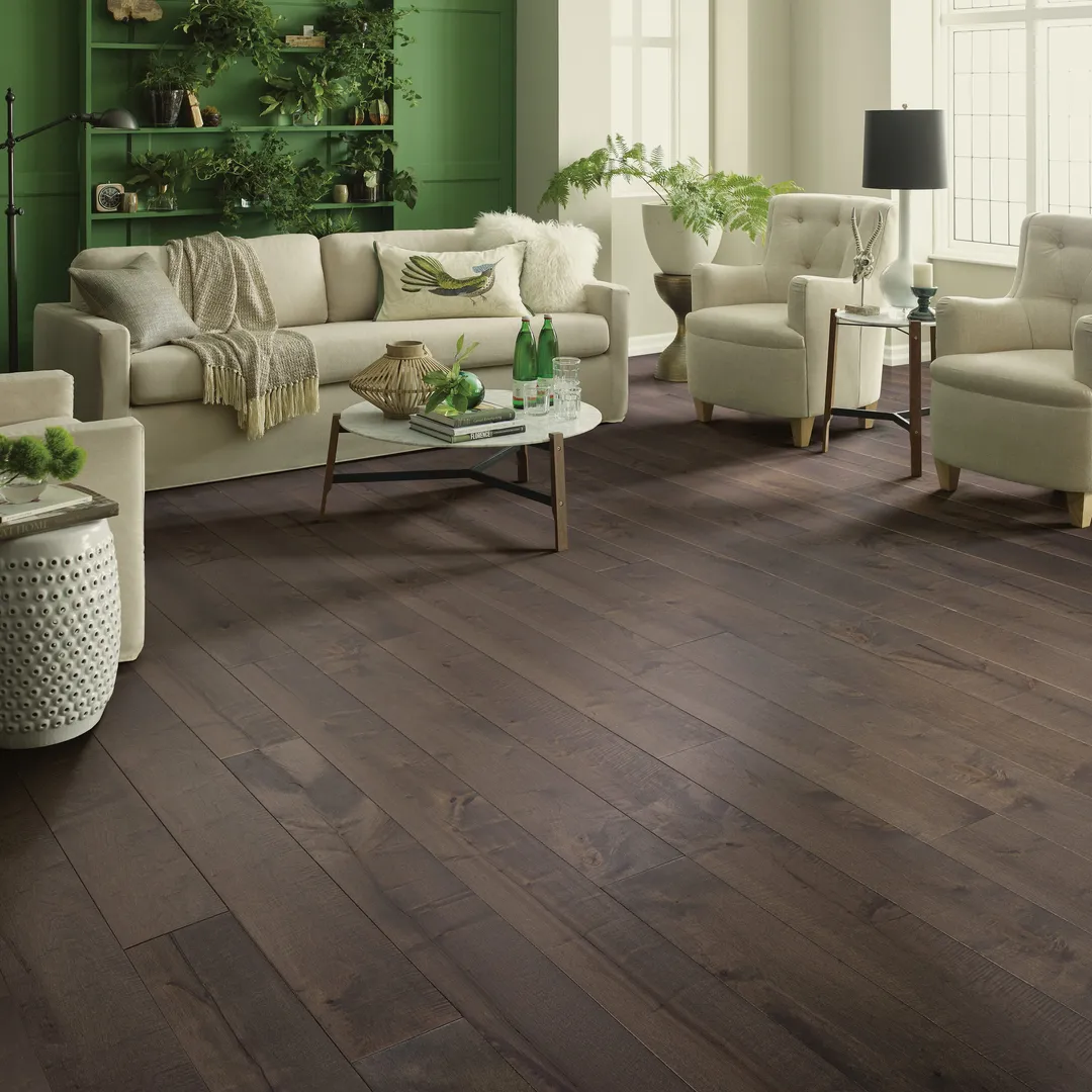 Shaw Williston Maple Reiger Maple 1/2-in T x 7-in W Water Resistant Smooth/Traditional Engineered Hardwood Flooring ( 23.58-sq ft / Carton ), photo 2 of 7