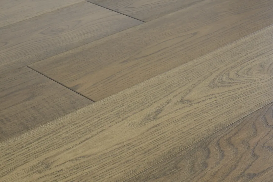 Element Flooring Tanglewood Heirloom Hickory 9/16-in T x 8-33/50-in W Water Resistant Wirebrushed Engineered Hardwood Flooring ( 31.25-sq ft / Carton ), photo 5 of 12