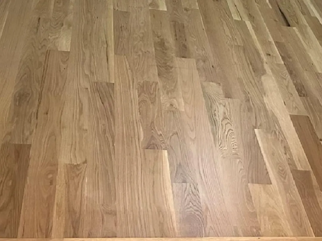 Bridgewell Resources Unfinished Red oak 3/4-in T x 3-1/4-in W Smooth/Traditional Solid Hardwood Flooring ( 18.75-sq ft / Carton ), photo 15 of 15