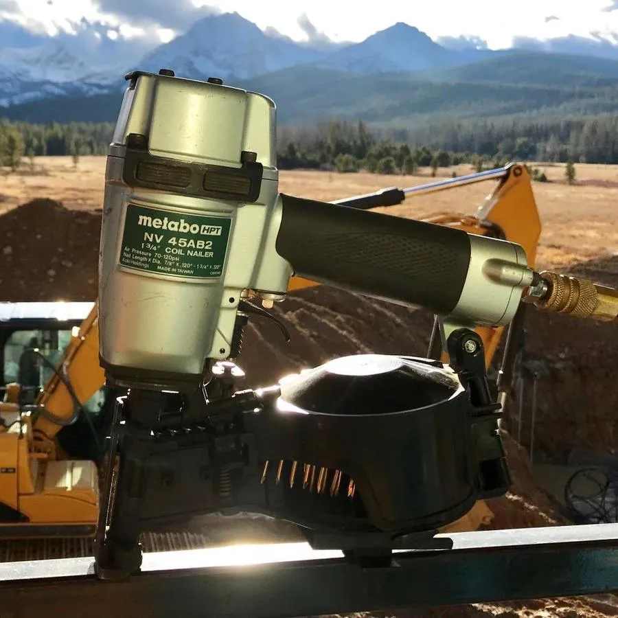 Metabo HPT (was Hitachi Power Tools) 1.75-in 15-Degree Pneumatic Roofing Nailer, photo 7 of 9