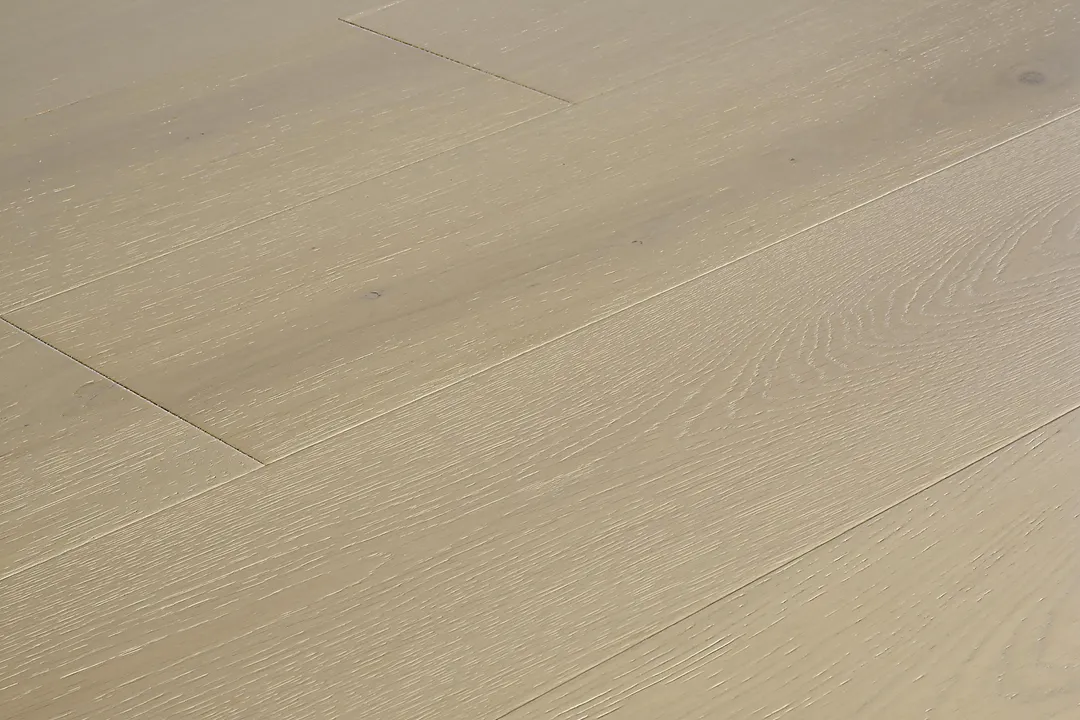 Element Flooring Irving Park Coster European white oak 9/16-in T x 8-33/50-in W Wirebrushed Engineered Hardwood Flooring ( 31.25-sq ft / Carton ), photo 5 of 15