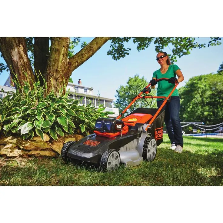 BLACK+DECKER 20 in. 60V Lithium Ion Cordless Walk Behind Push Mower with (2) 2.5Ah Batteries and Charger Included, photo 8 of 12