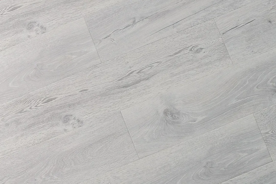 BuildDirect Easy White 12mm 72" X 8" Laminate Flooring (22.98sq. ft. per box), photo 7 of 10