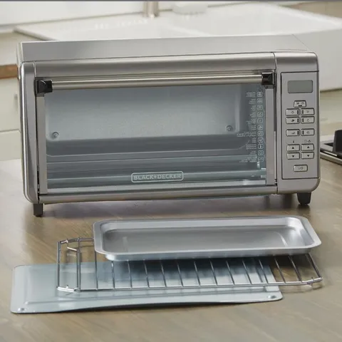 1500 W 8-Slice Black and Silver Countertop Convection Toaster Oven with Temperature Controls