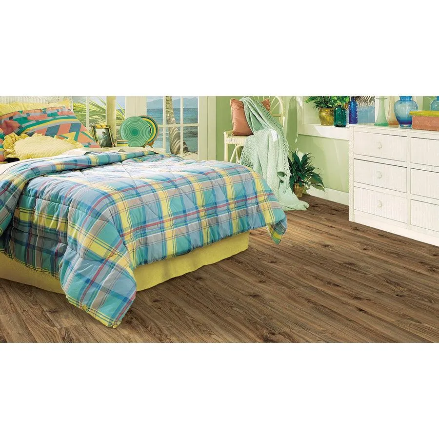 allen + roth Handscraped Driftwood Oak 4.96-in W Handscraped Wood Plank Laminate Flooring, photo 4 of 10