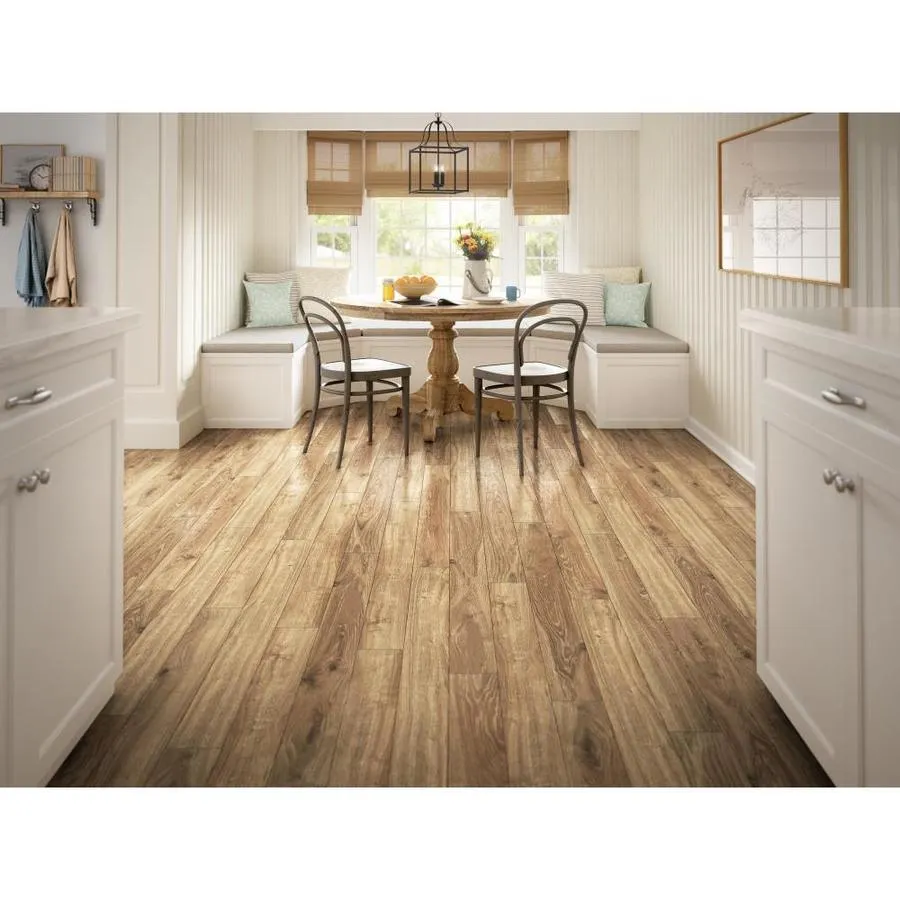 allen + roth Handscraped Driftwood Oak 4.96-in W Handscraped Wood Plank Laminate Flooring, photo 8 of 10