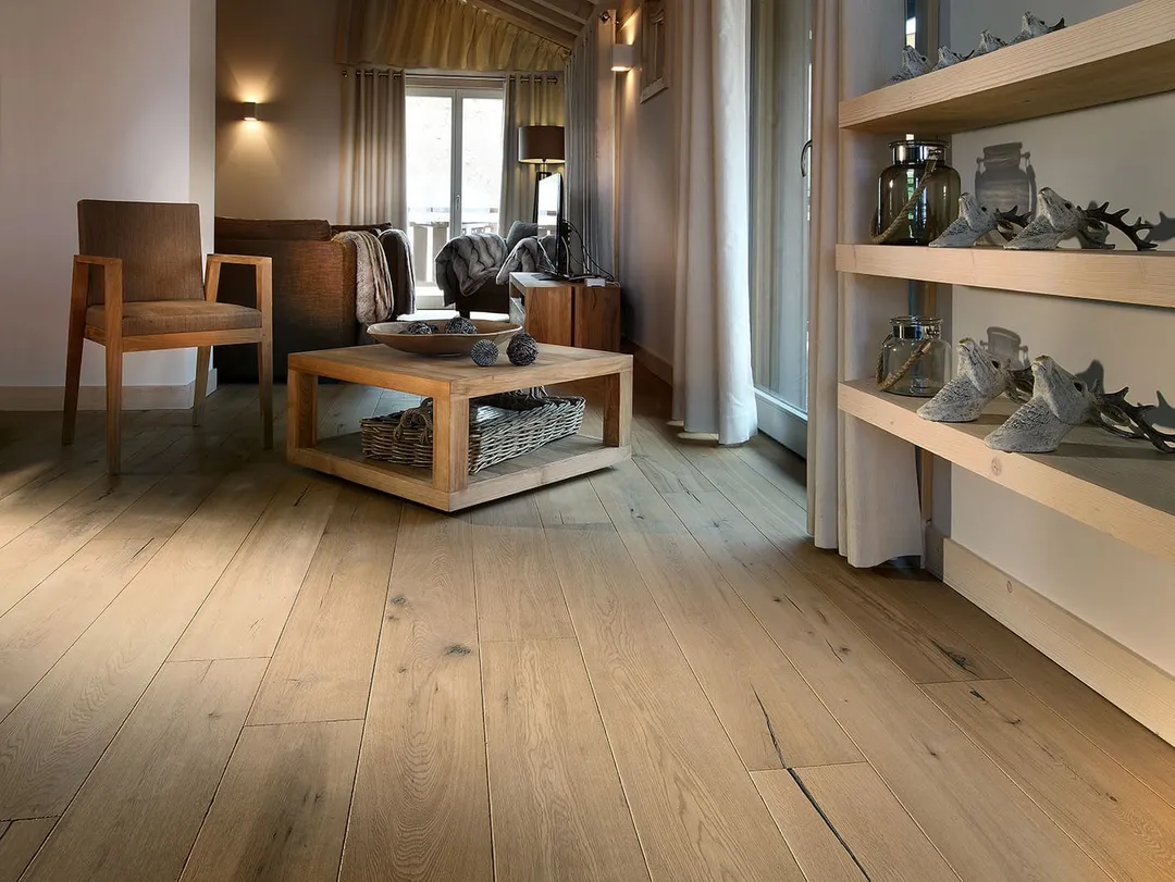 Solidfloor Originals Kinabalu Oak 5/8-in T x 8-21/32-in W Distressed Engineered Hardwood Flooring ( 31.247-sq ft / Carton ), photo 3 of 7