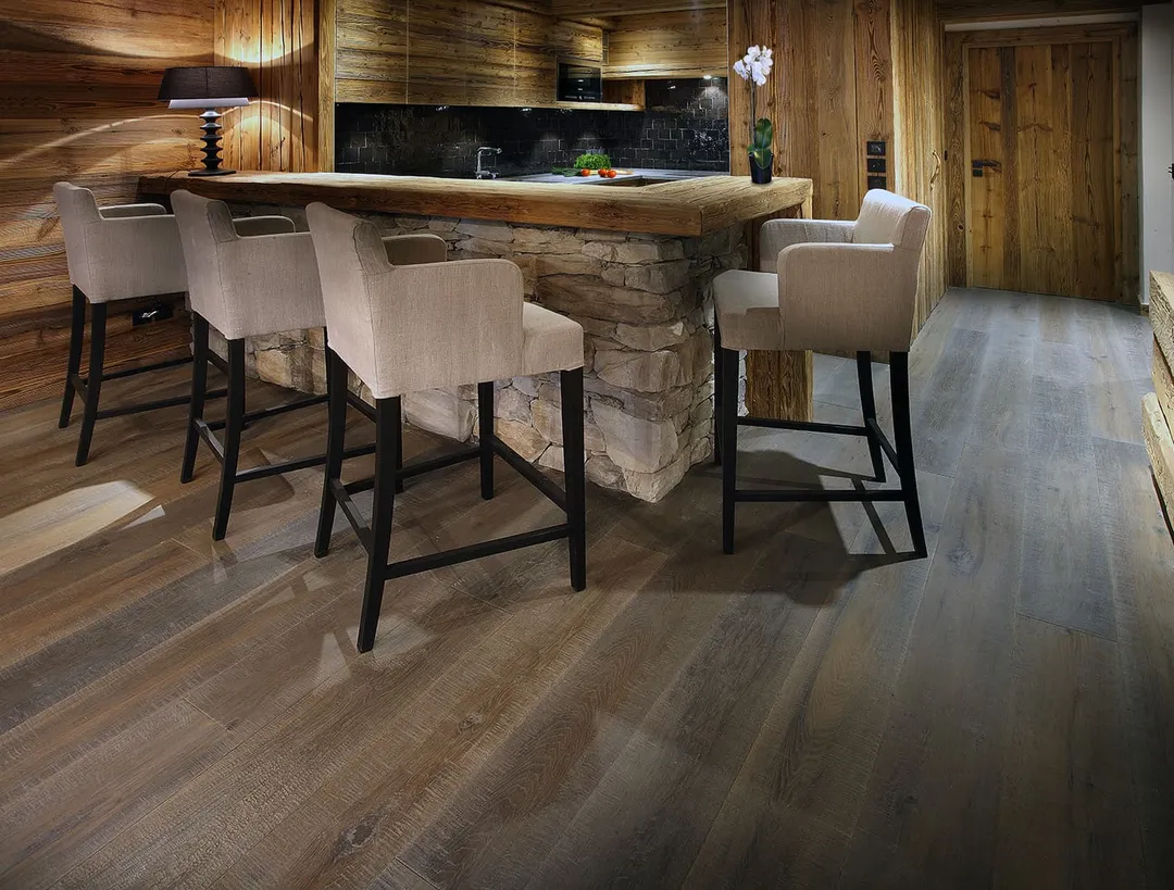 Solidfloor Originals Vermont Oak 5/8-in T x 7-1/2-in W Distressed Engineered Hardwood Flooring ( 23.306-sq ft / Carton ), photo 4 of 8