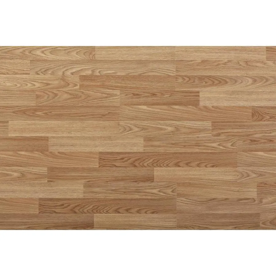 Style Selections Natural Oak 8.05-in W x 47.63-in L Smooth Wood Plank Laminate Flooring, photo 2 of 9