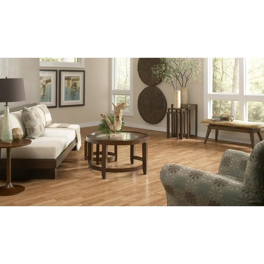 Style Selections Natural Oak 8.05-in W x 47.63-in L Smooth Wood Plank Laminate Flooring, photo 4 of 9
