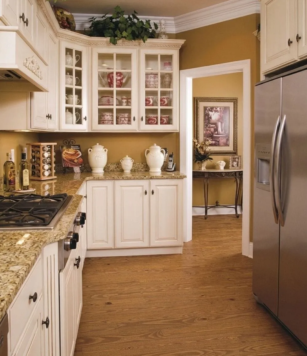 allen + roth CENTURY FLOORING Honey Pine 3/4-in T x 5-1/8-in W Wirebrushed Solid Hardwood Flooring ( 23.3-sq ft / Carton ), photo 2 of 3
