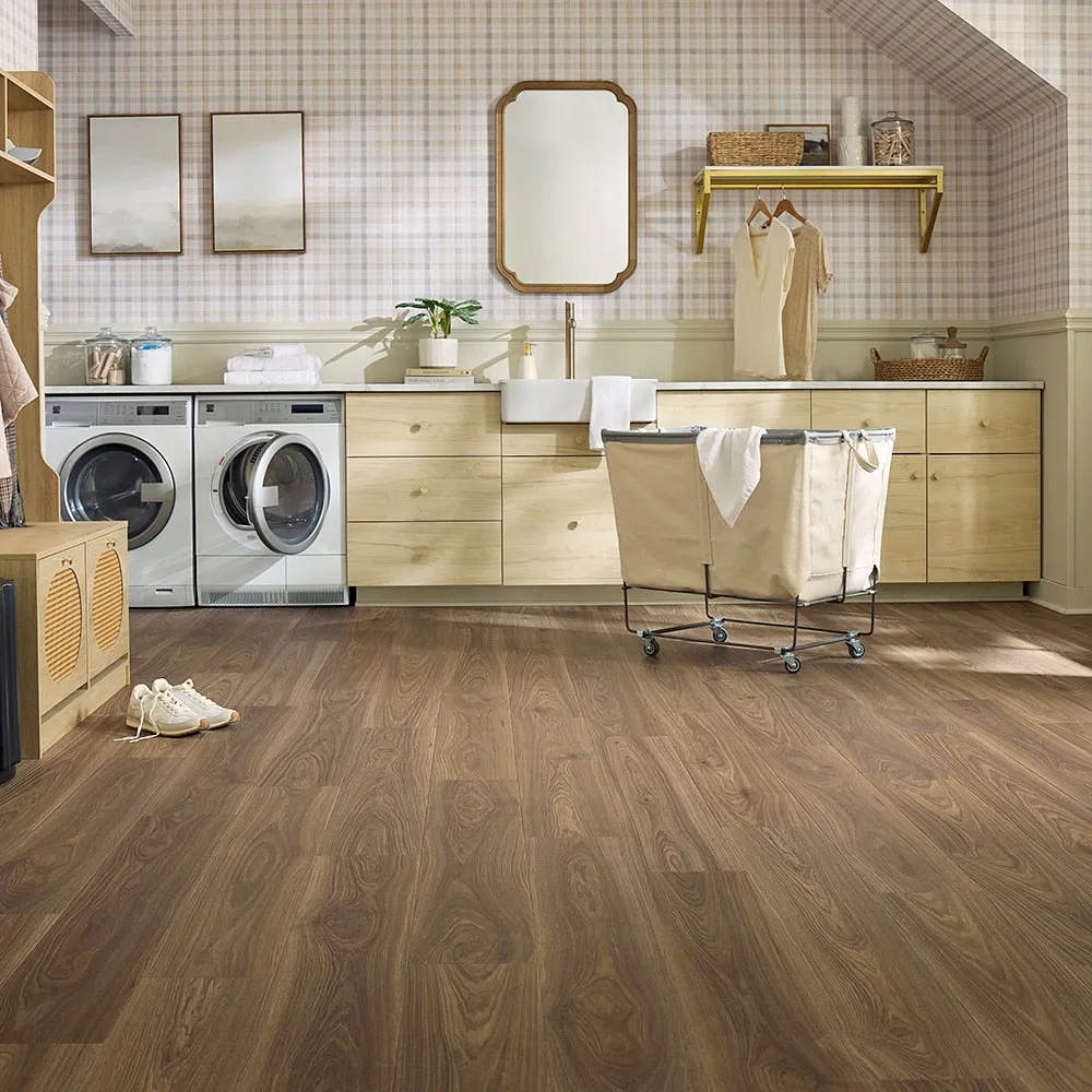 Pergo Pro+ with WetProtect 10-mm 7.48-in W x 47.24-in L Waterproof Floating / click-lock Laminate Flooring, photo 14 of 40